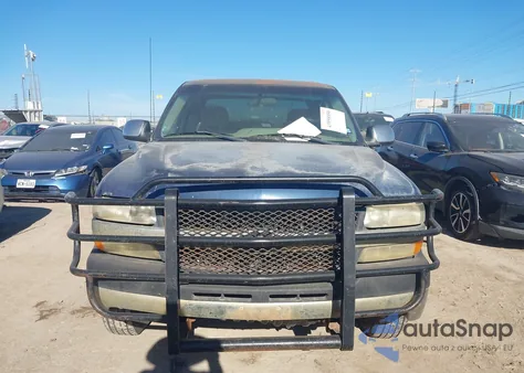2001 Chevrolet Silverado 2500Hd Ls from USA, damaged, VIN 1GCHC23U71F181536